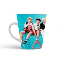 Кружка-латте CoolPodarok Певцы Музыка Бтс Big Hit Entertainment (голубой фон)