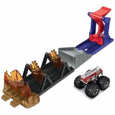 Набор игровой Hot Wheels Монстр-трак Гонка сквозь огонь GYL12