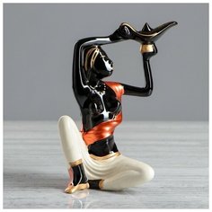 Статуэтка "Эфиопка с лампой", чёрно-белая, 9*15*20 см Керамика ручной работы