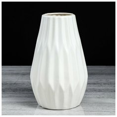 Ваза настольная "Ананас", декоративная, интерьерная, белая, керамика, 24 см