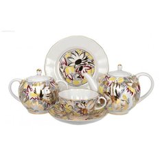 Сервиз чайный. Императорский фарфоровый завод. Форма "Тюльпан", рисунок "Золотые ромашки". 250 мл. 6/20.