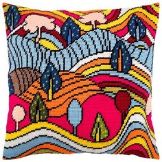 Подушка полукрестом чарiвниця арт. V226 Фантастические дали 40х40 см Brvsk