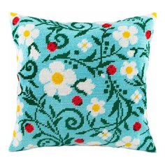 Подушка полукрестом чарiвниця арт. V91 Земляника и божья коровки 40х40 см Brvsk