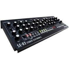 Синтезатор Roland SE-02