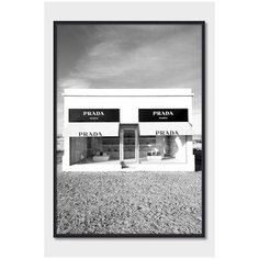 Черно-белый постер на стену для интерьера Postermarkt Prada Marfa, постер в черной рамке 30х40 см, постеры картины для интерьера в черной рамке