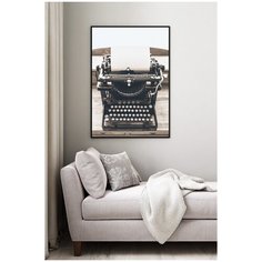 Постер в черной рамке Postermarkt "Винтажная печатная машинка", 50х70 см