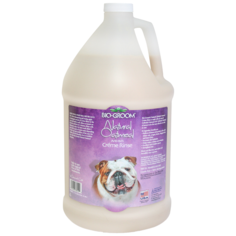 Natural Oatmeal успокаивающий противозудный кондиционер для собак 3,8 л (Gallon) Bio Groom
