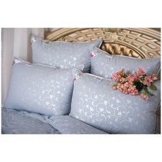 Подушка "Ирис" пух/перо Kato