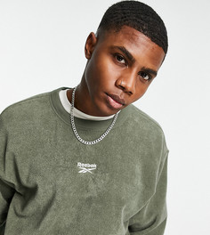 Свитшот из махровой ткани оливково-зеленого цвета Reebok – эксклюзивно для ASOS-Зеленый цвет