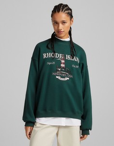 Темно-зеленый oversized-свитшот с высоким воротником и принтом "Rhode Island" Bershka