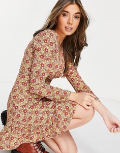 Платье мини с запахом спереди и цветочным принтом в стиле 70-х ASOS DESIGN-Разноцветный