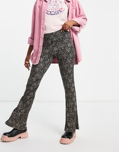 Расклешенные брюки с мелким цветочным принтом Topshop-Разноцветный