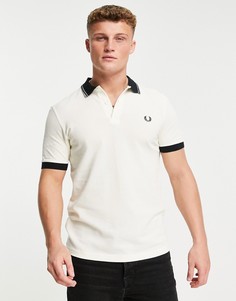 Поло цвета экрю многооттеночного крашения с контрастной окантовкой Fred Perry-Белый