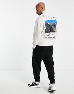 Свитшот в стиле oversized с высоким воротом и большим принтом гор спине ASOS DESIGN-Серый
