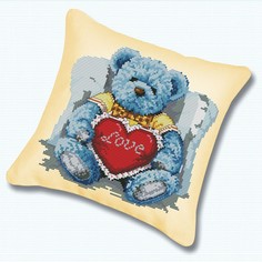 Подушка Медвежонок с сердцем набор для вышивания крестиком Белоснежка P-920