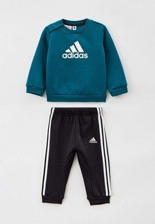 Костюм спортивный adidas