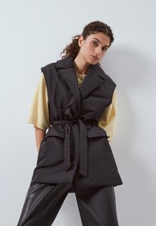 Жилет утепленный Zarina