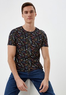 Футболка Colins