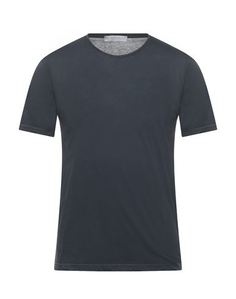 Футболка Vneck