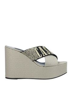 Сандалии Casadei