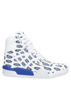 Кеды и кроссовки Versace