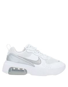 Кеды и кроссовки Nike