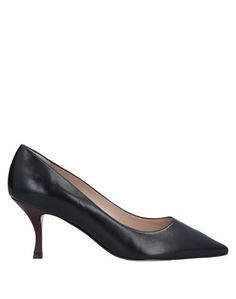 Туфли Stuart Weitzman