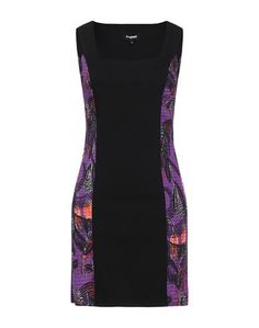 Короткое платье Desigual