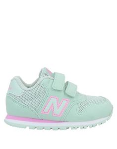 Кеды и кроссовки New Balance