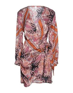 Короткое платье Souvenir