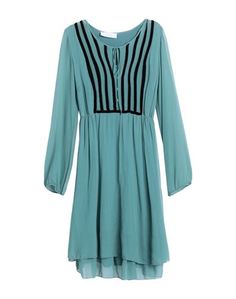 Короткое платье Kaos