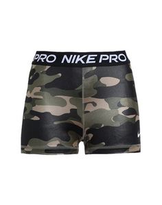 Шорты и бермуды Nike