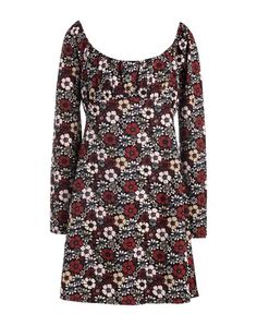 Короткое платье Topshop