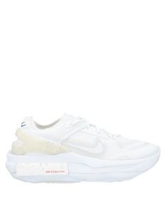 Кеды и кроссовки Nike