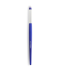 Кисть для растушёвки чётких линий ReLOVE by Revolution Eye Detailed Eye Brush