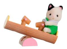 Игровой набор sylvanian families младенец в пластиковом сундучке (котенок на качелях)