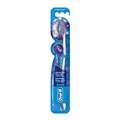 Зубная щетка Oral-B 3D White Luxe Pro-Flex средней жесткости