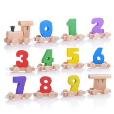 Каталка-игрушка детская Щепочка Паровозик с цифрами D0083