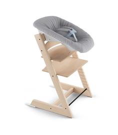 Stokke® tripp trapp® комплект: стульчик natural и набор для новорождённого grey