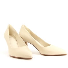 Туфли женские Vagabond 4915-001-11 бежевые 38 RU