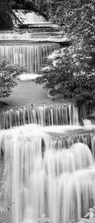 Самоклеющиеся фотообои "Лесной водопад", 90x210 см, эффект черно-белый Фотообои.РФ