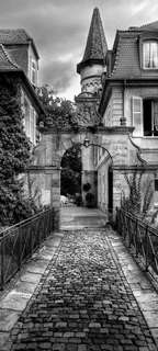 Самоклеющиеся фотообои "Пассаж", размер: 90x200 см, эффект: черно-белый Фотообои.РФ