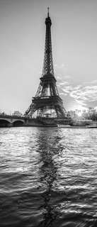Самоклеющиеся фотообои "Эйфелева башня на рассвете", 90x210 см, эффект черно-белый Фотообои.РФ