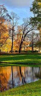 Самоклеющиеся фотообои "Екатерининский парк в Пушкине", 90x210 см, эффект отраженный Фотообои.РФ