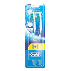 Зубная щетка Oral-B 3D White Отбеливание 40 средняя 1 +1шт