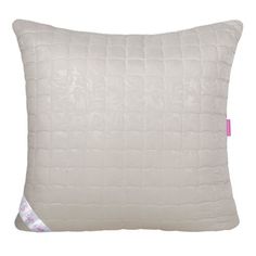 Подушка эвкалипт "Soft&Soft" "В микрофибре с теснением"; 70х70 Традиция