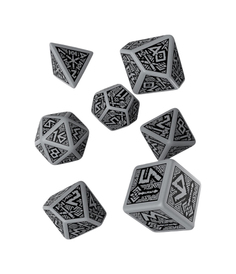 Набор кубиков Q-Workshop Dwarven Gray & black Dice Set 7 SDWA12