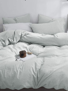 Постельное белье GoodNight Сатин Делюкс 1,5 сп. (с нав. 50х70) жемчужный