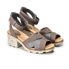 Босоножки женские Clarks Rene Daisy серые 40 EU