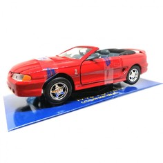 Коллекционная модель MotorMax Ford Mustang Convertible 73209